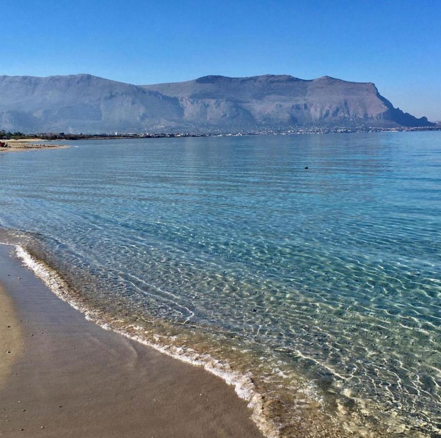 Goccia Del Mare Villa Isola delle Femmine Bagian luar foto